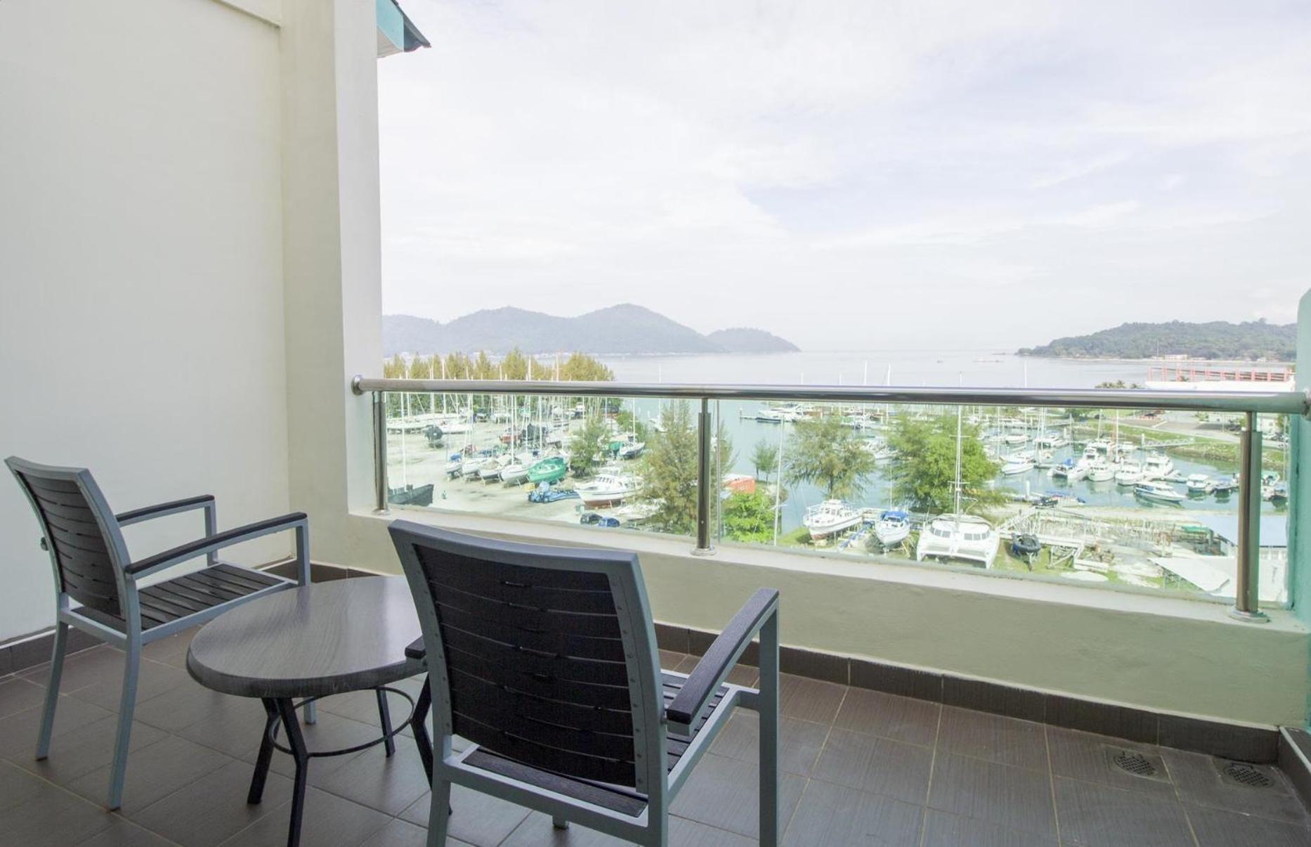 Apartment @ Marina Island Pekan Pangkor Exterior photo